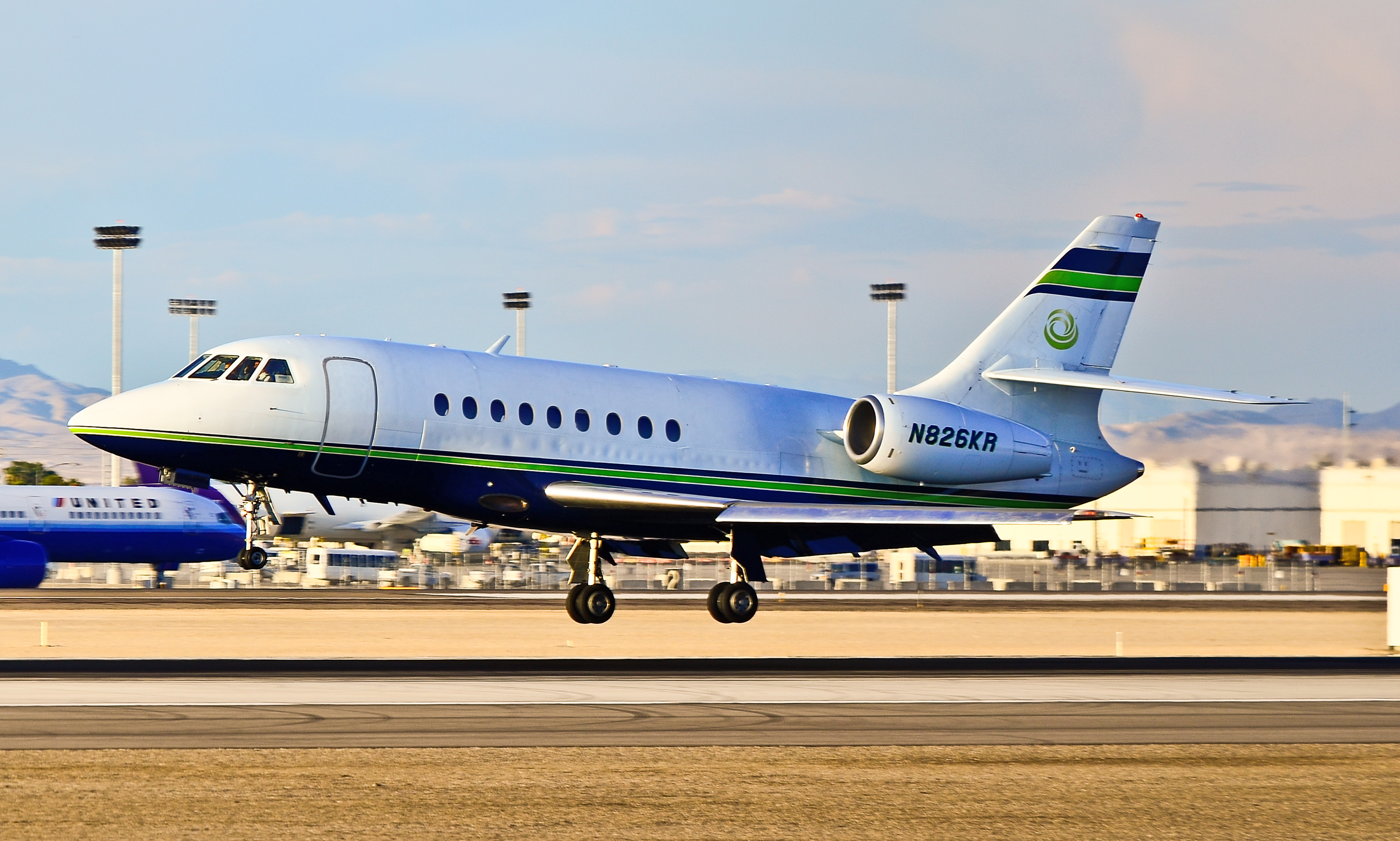 Dassault Falcon 2000EX