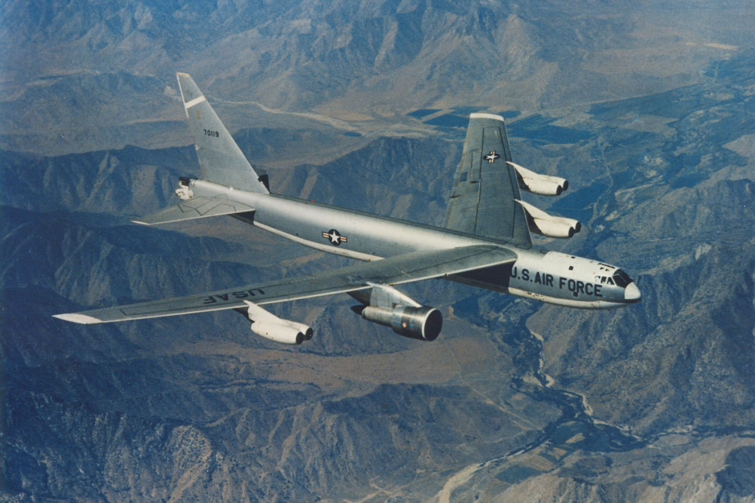 Boeing B-52E Stratofortress