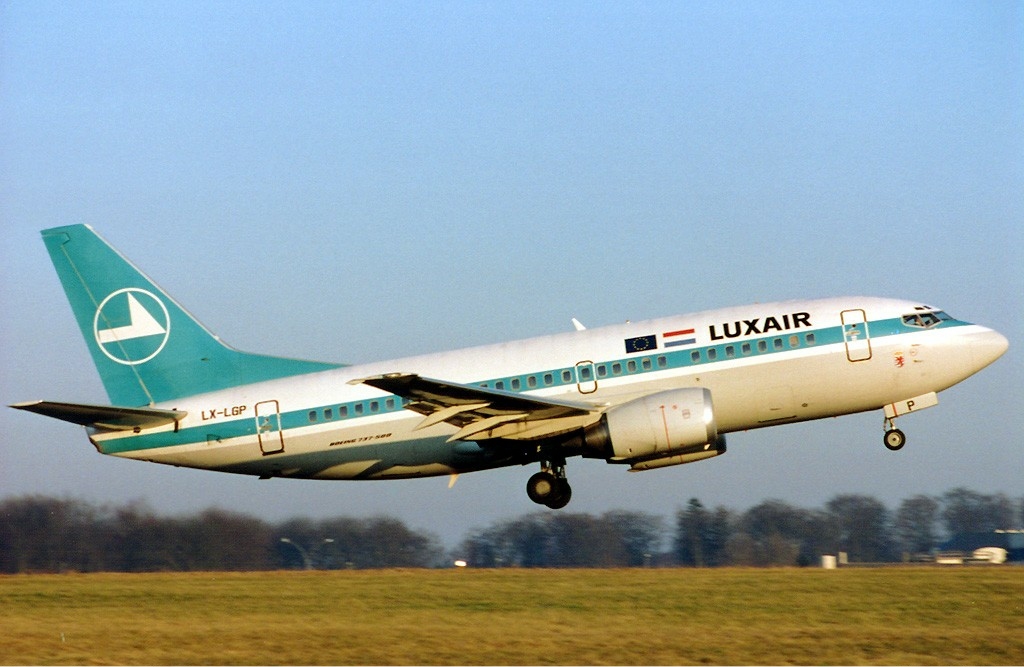 Boeing 737-500