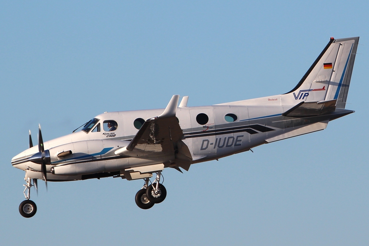 King Air C90B