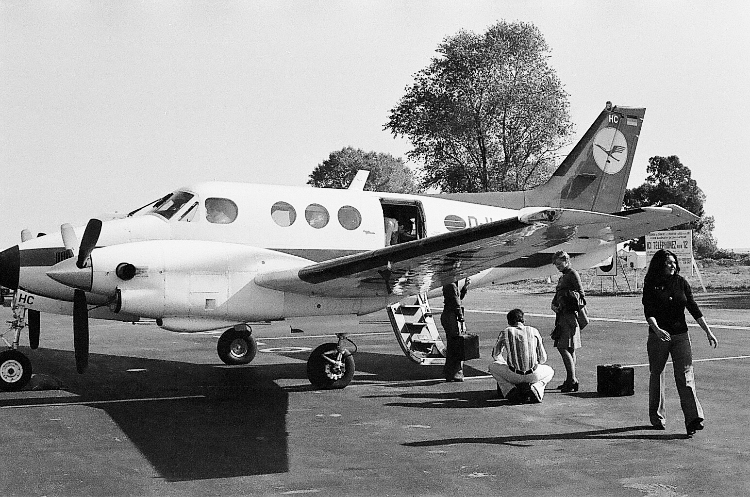 King Air C90 base