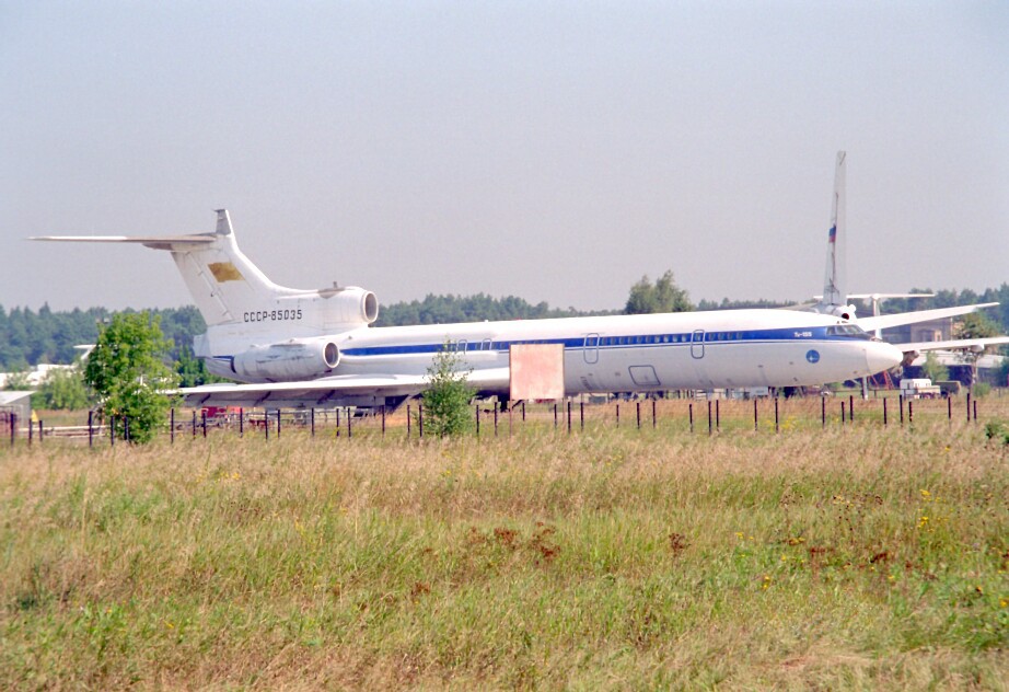 Tupolev Tu-155
