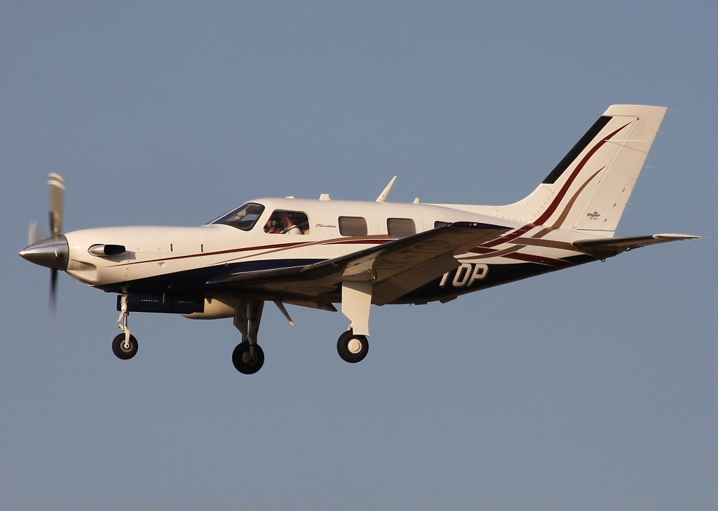 Piper PA-46