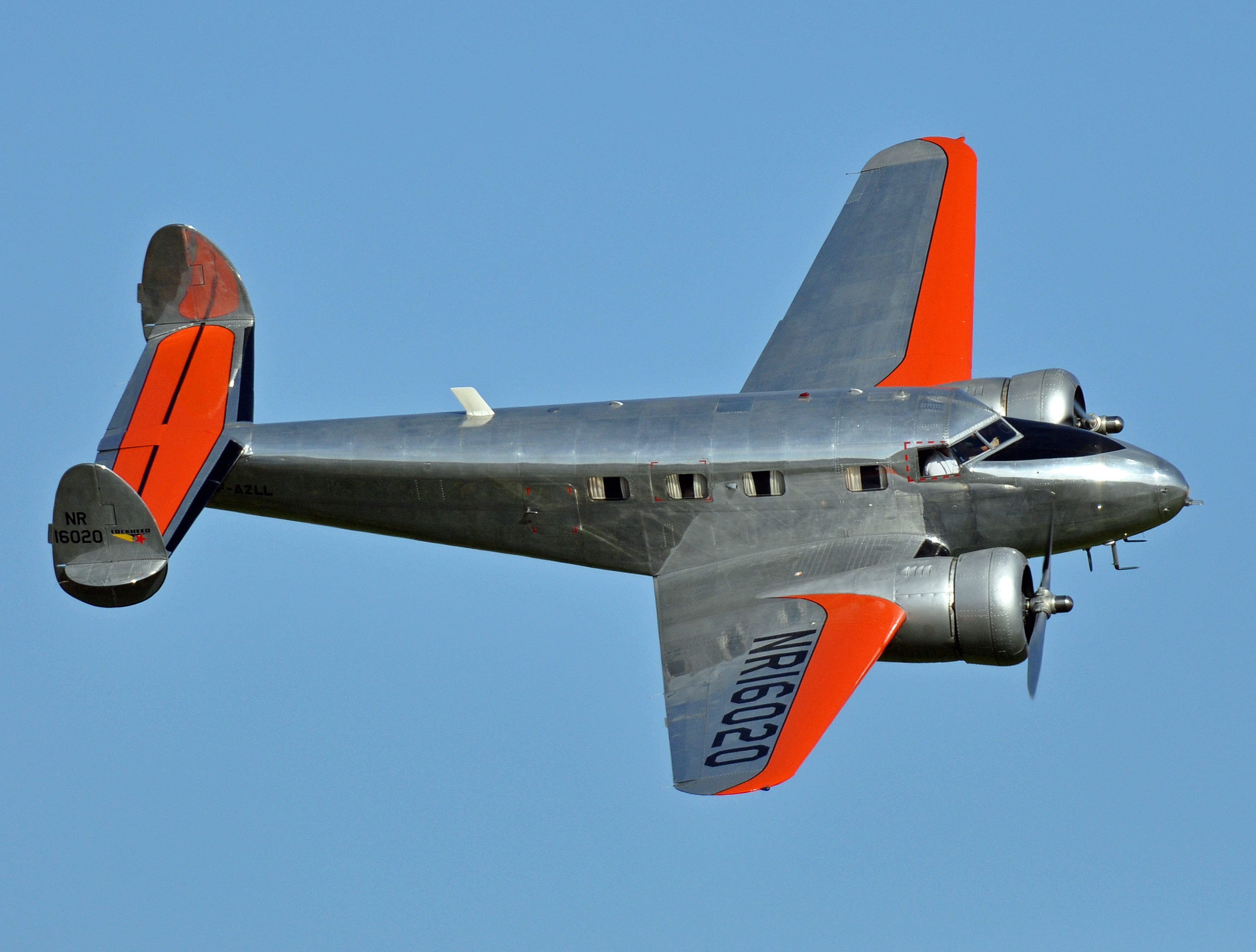 Lockheed 12