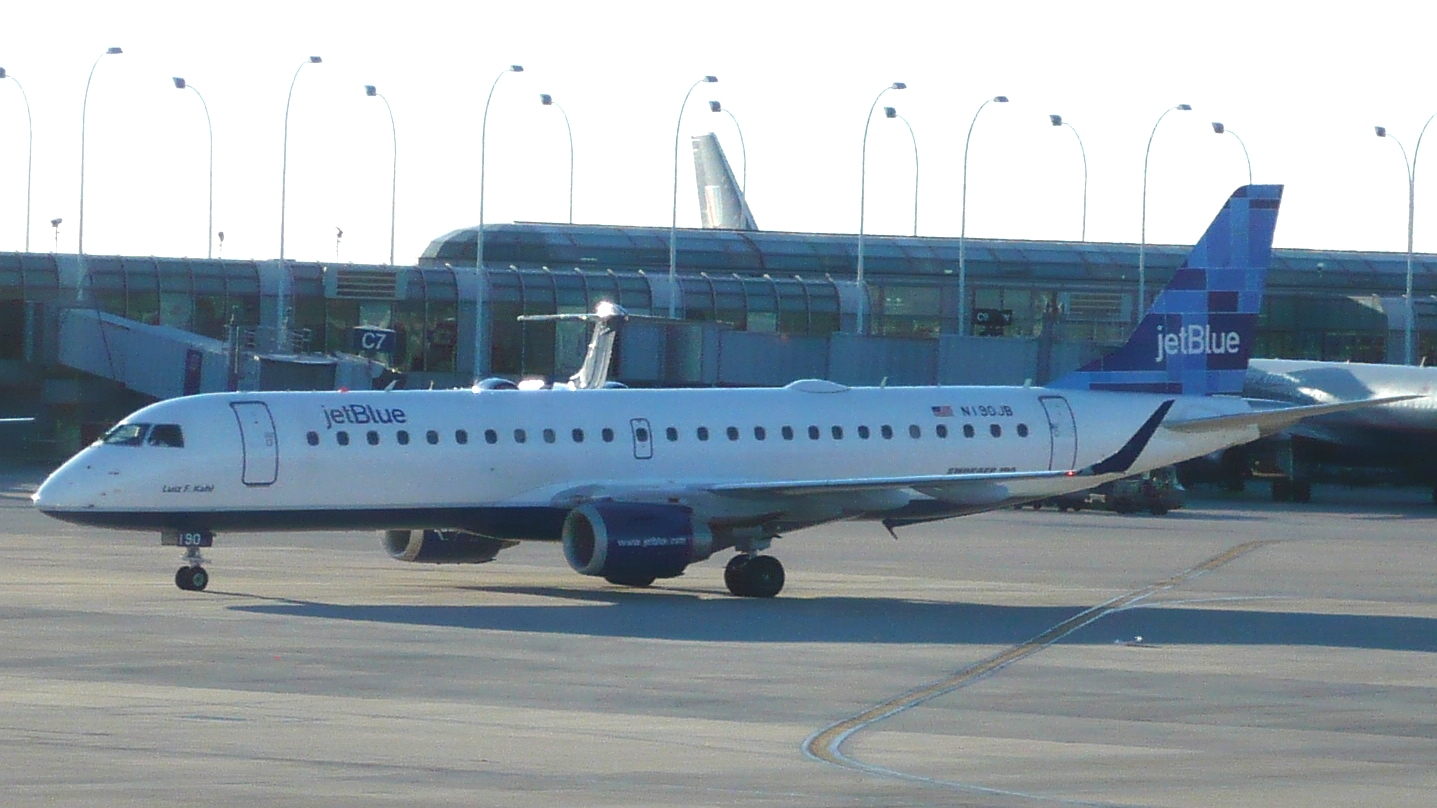 Embraer 190/195