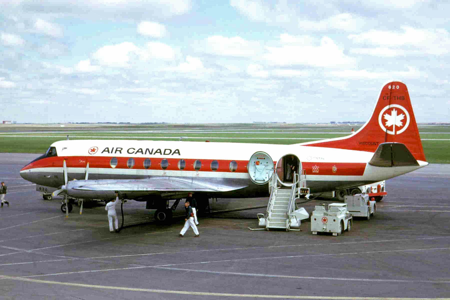 Vickers Viscount 700