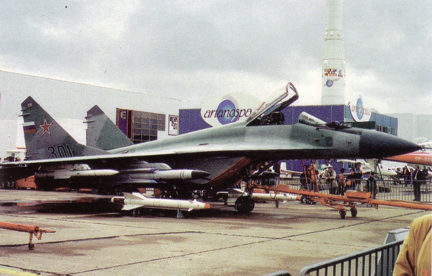 MiG-33