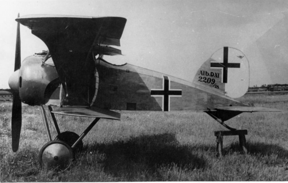 Albatros D.XI