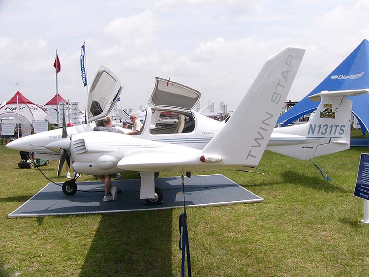 Diamond DA42